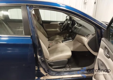 2017 Nissan Sentra S z USA, uszkodzony, nr VIN 3N1AB7AP3HY304723